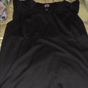 2x black maternity dress